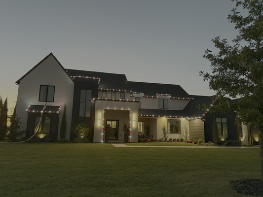 Christmas Light Installation On Roof And Archways in Edmond OK